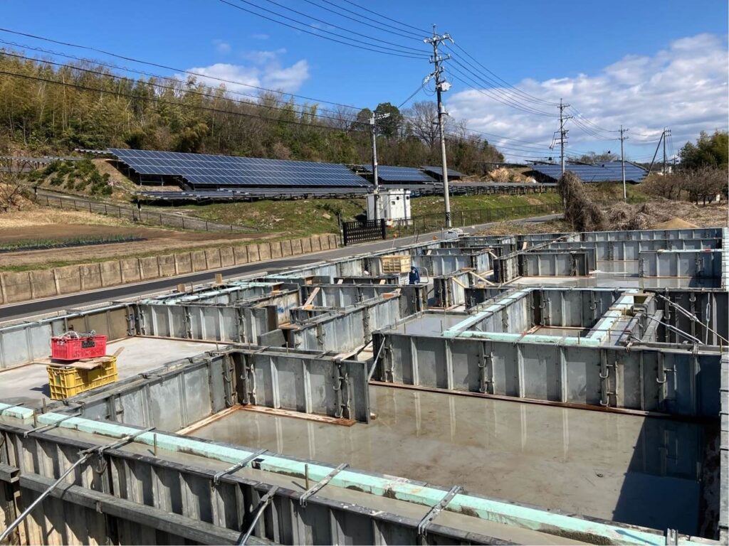 基礎立ち上がり
コンクリート打設