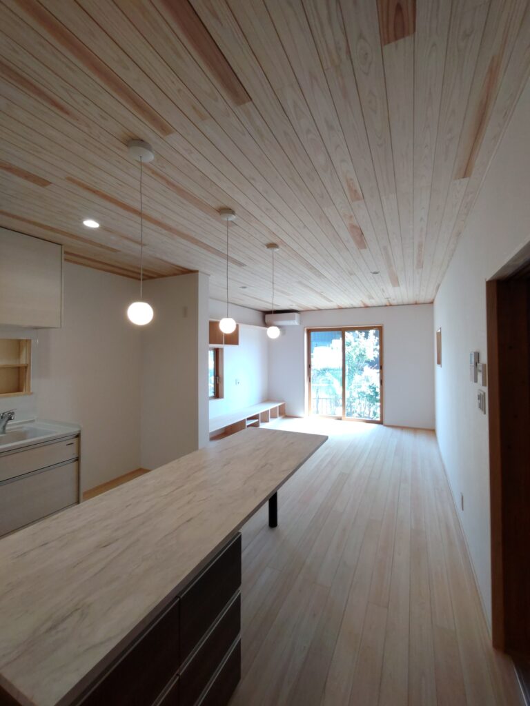 間仕切をなくすことによって広がりを感じる間取りになる