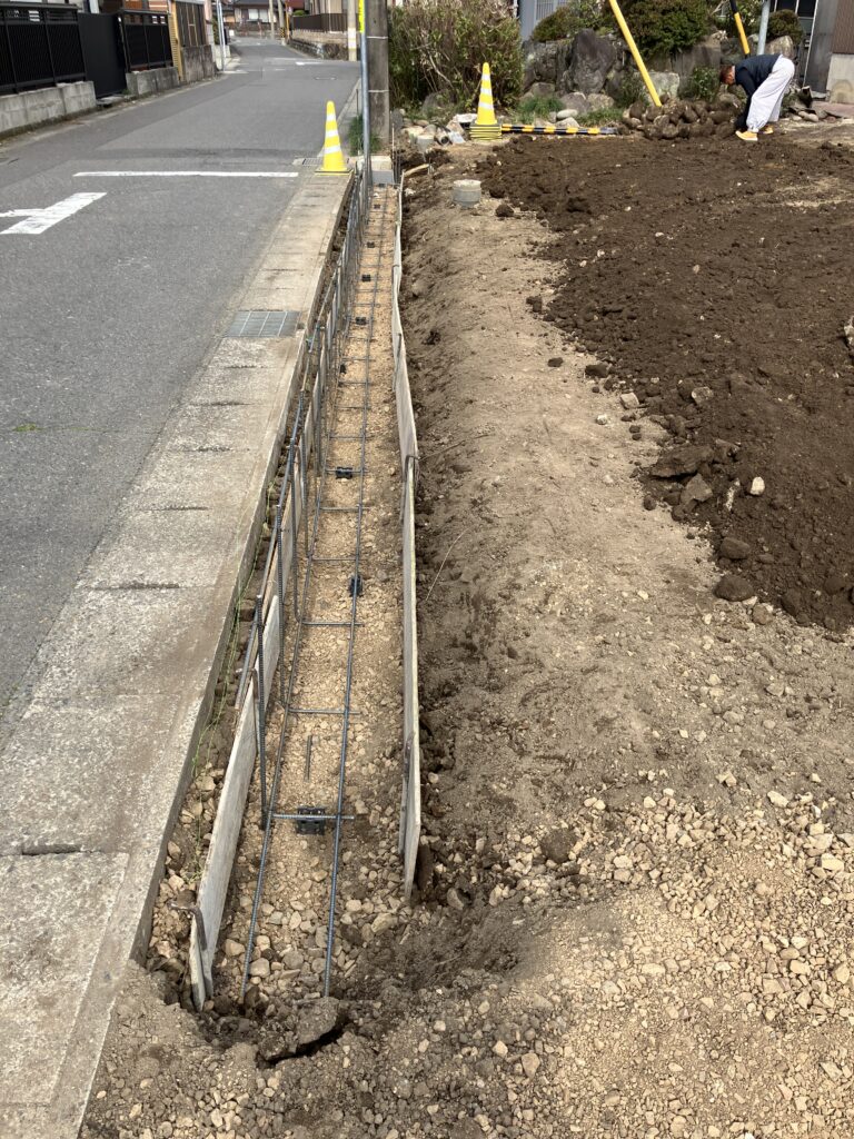 ﾌﾞﾛｯｸﾍﾞｰｽ配筋