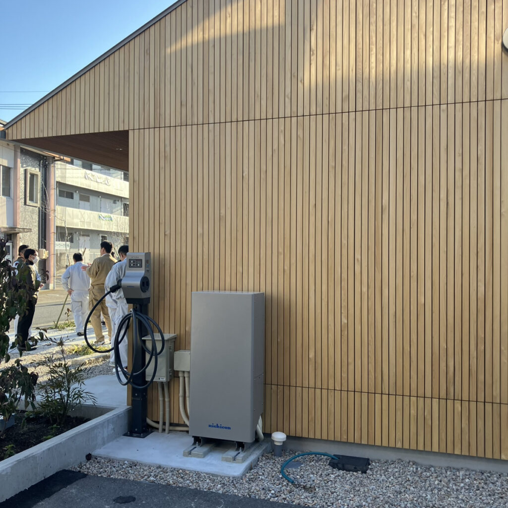 オフグリッドの建物の外観