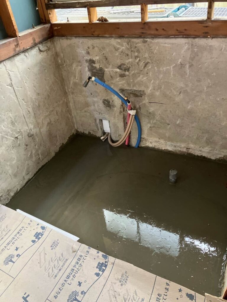 在来浴室をユニットバスへ
下地打ち