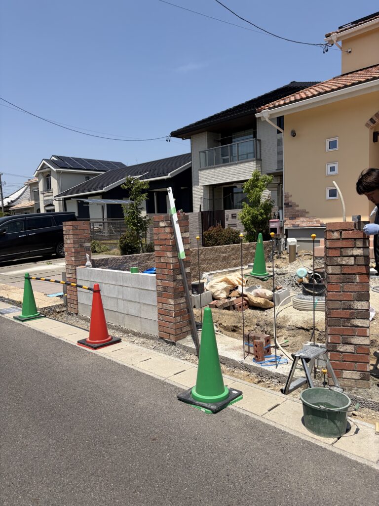 外構工事、ブロック積み