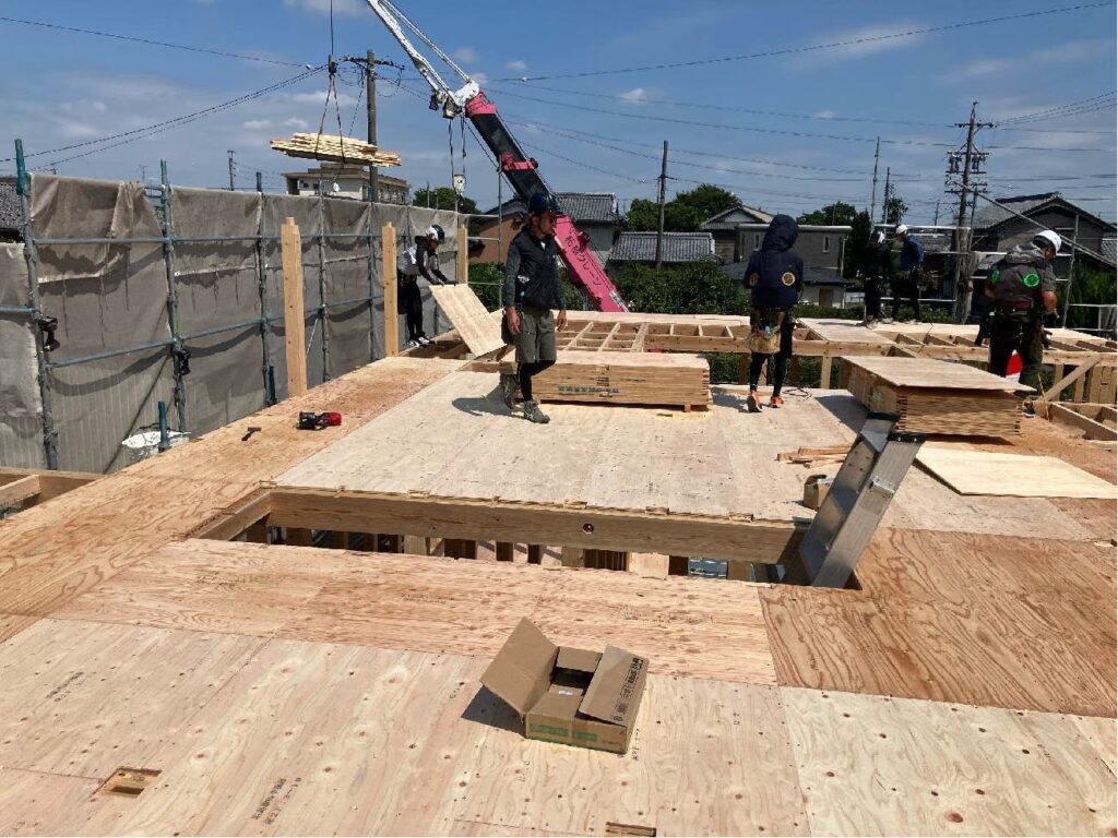 建て方、剛床敷き